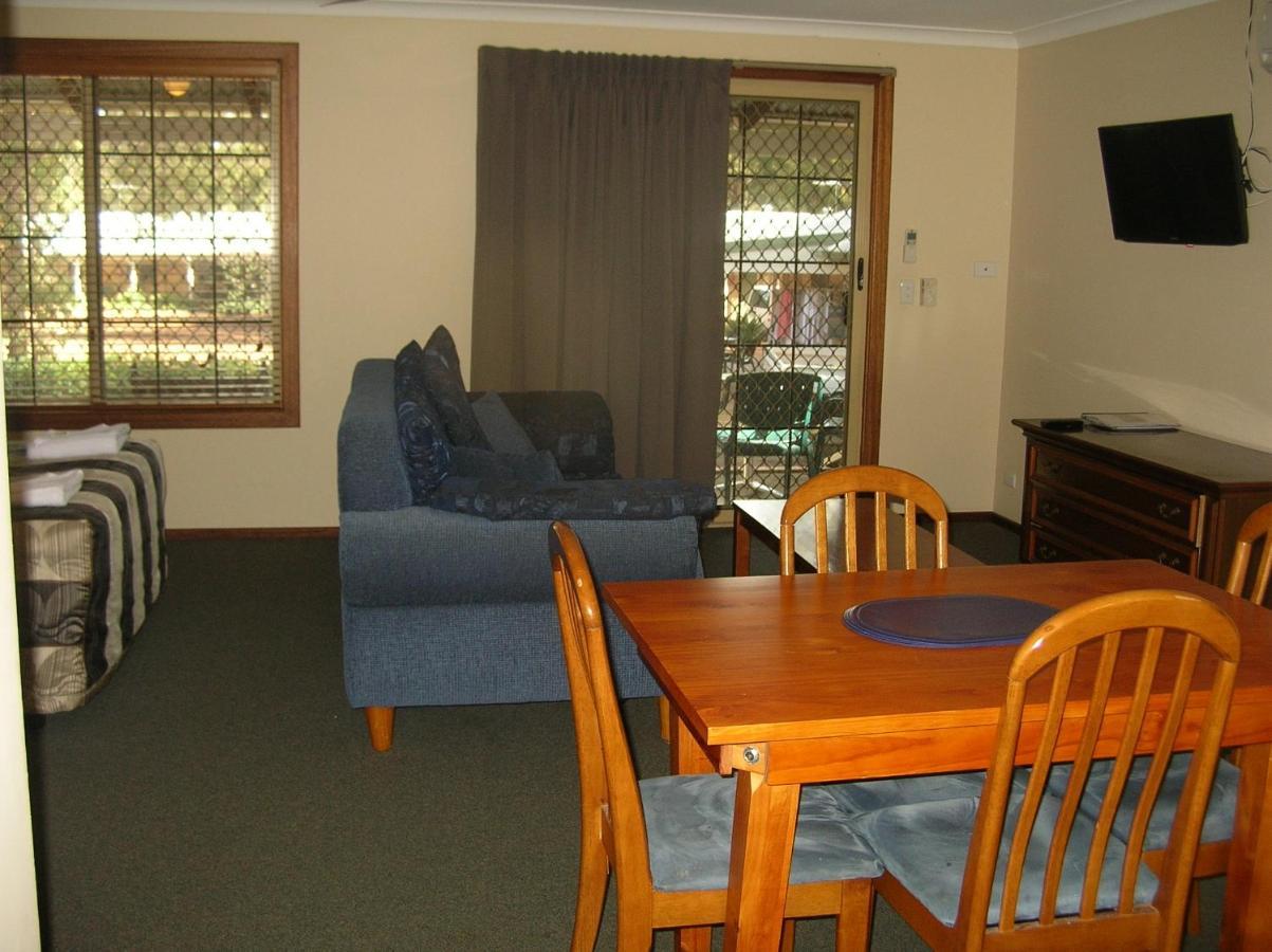 Travellers Rest Motel Mundaring Экстерьер фото