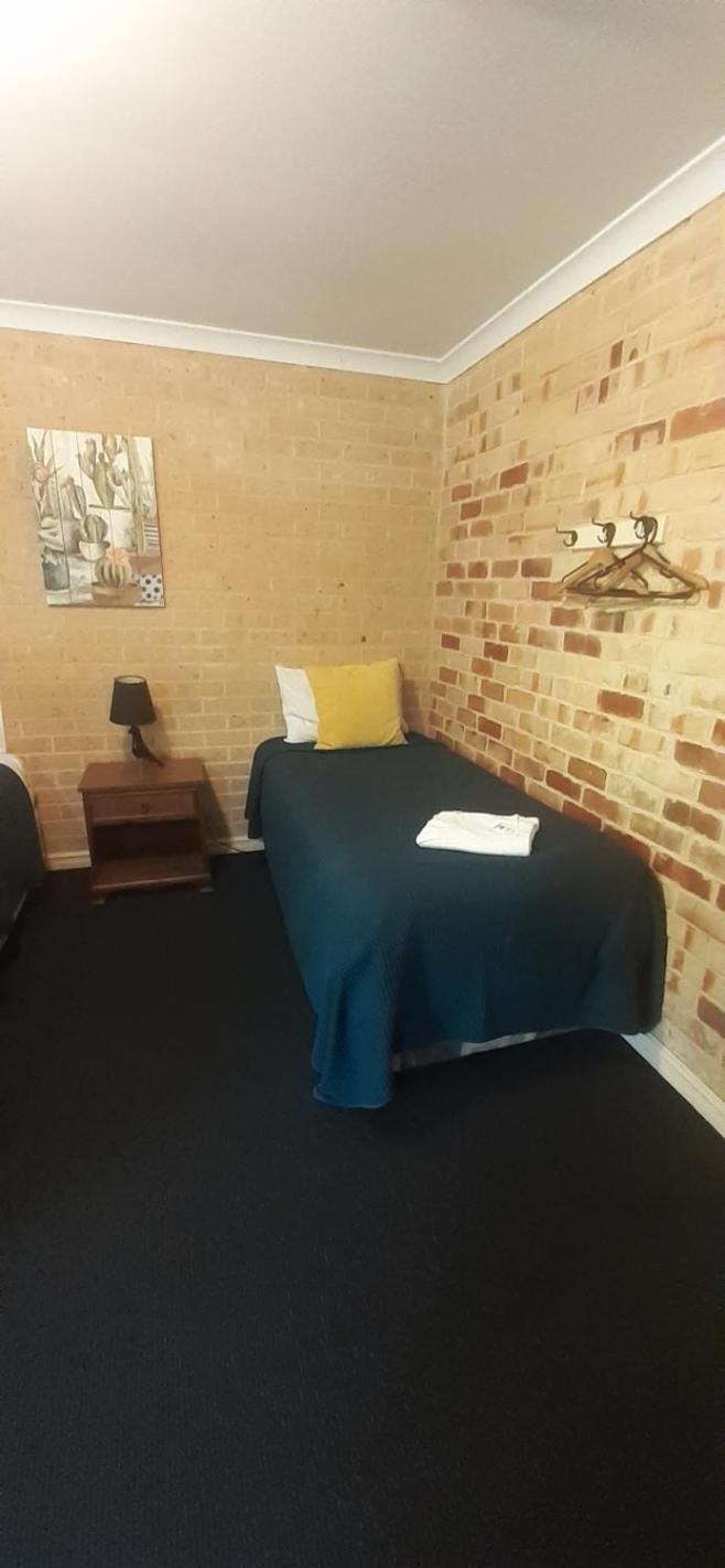 Travellers Rest Motel Mundaring Экстерьер фото