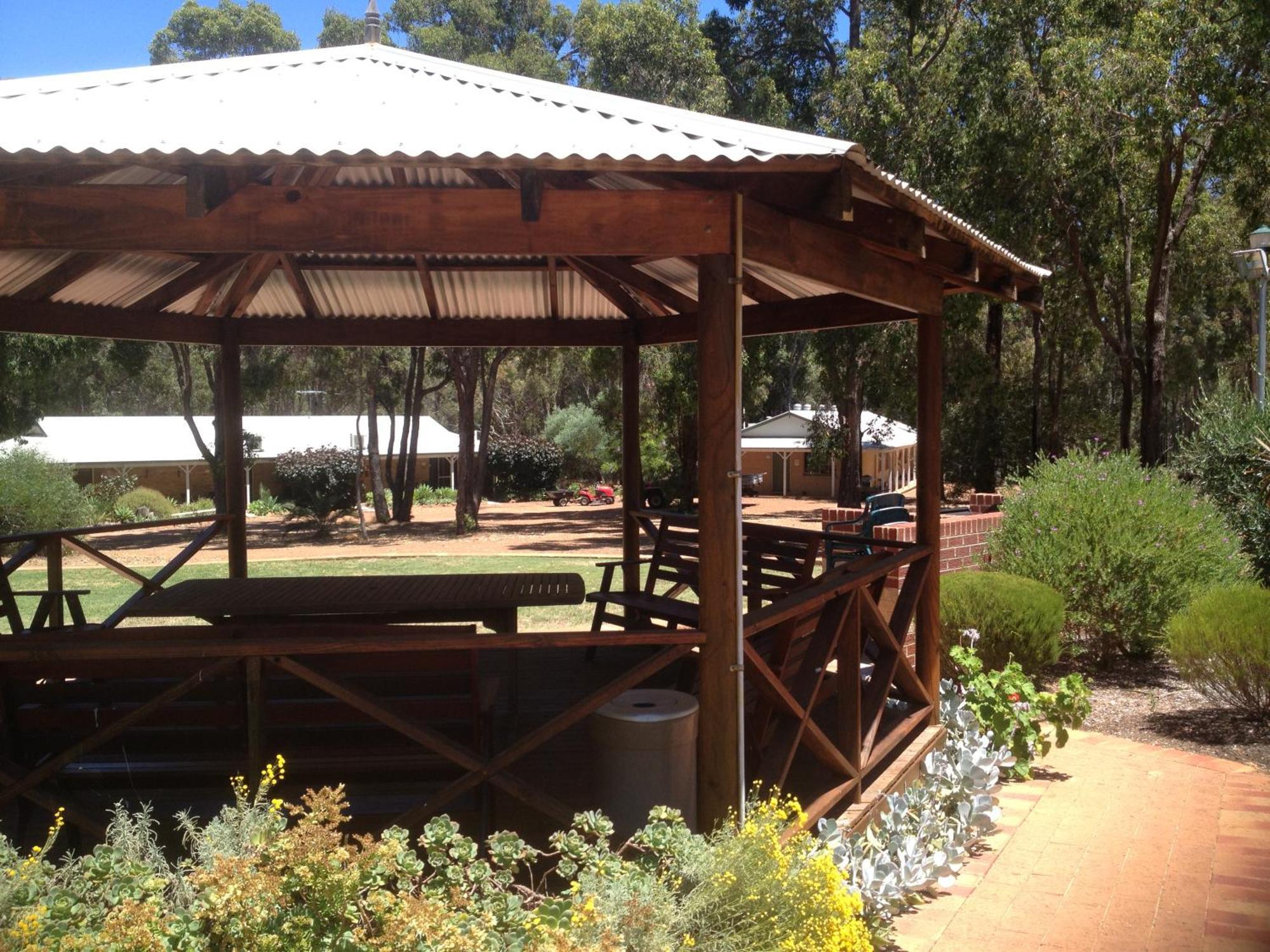 Travellers Rest Motel Mundaring Экстерьер фото